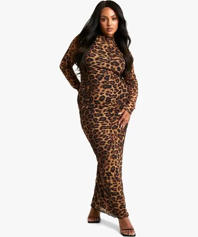 boohoo Womens Plus Leopard Printed Backless Long Sleeve Maxi Dress