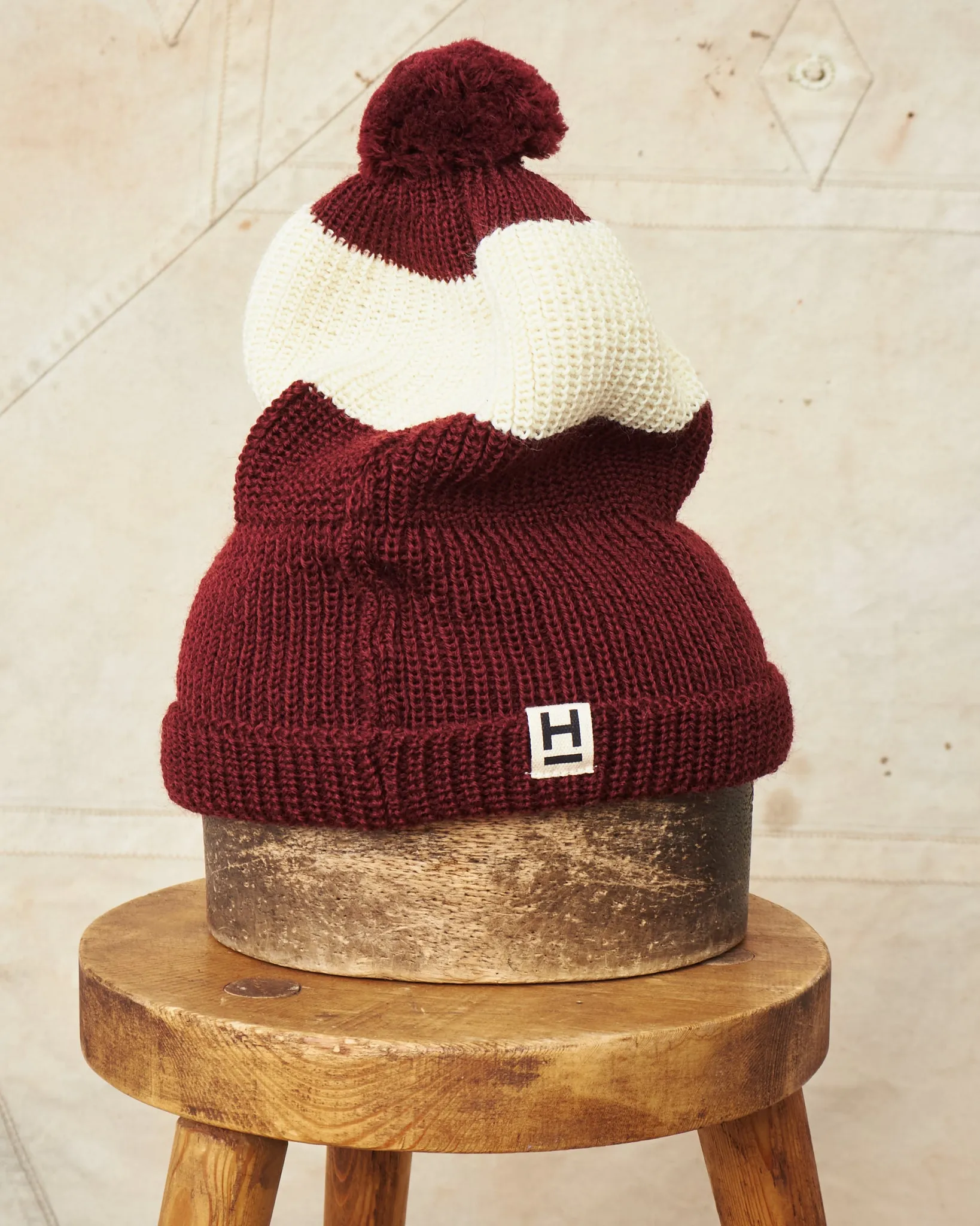 Heimat Wool U Boat Bobble Hat Burgundy / Seashell