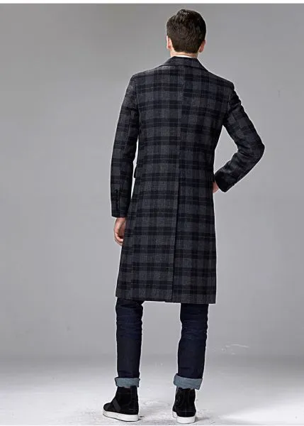 Long wool coat for men with double breast checkered pattern