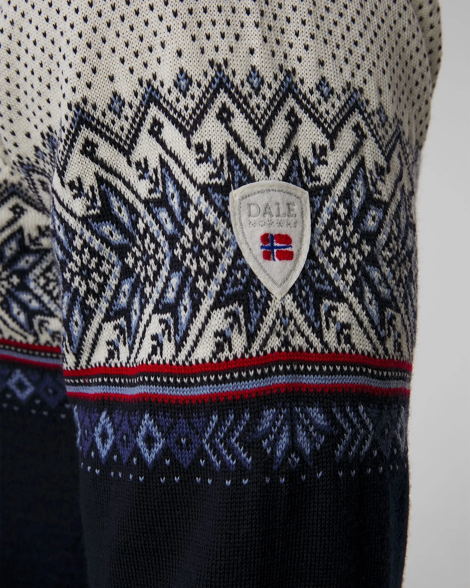 Men's woolen sweater Dale of Norway Hovden 93441-c