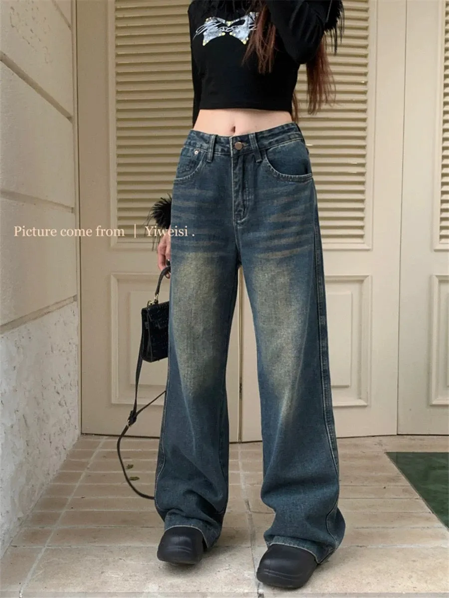 Retro washed blue wide-leg jeans for women, summer style, high-waisted, loose, slim and drapey, casual floor-length straight tro