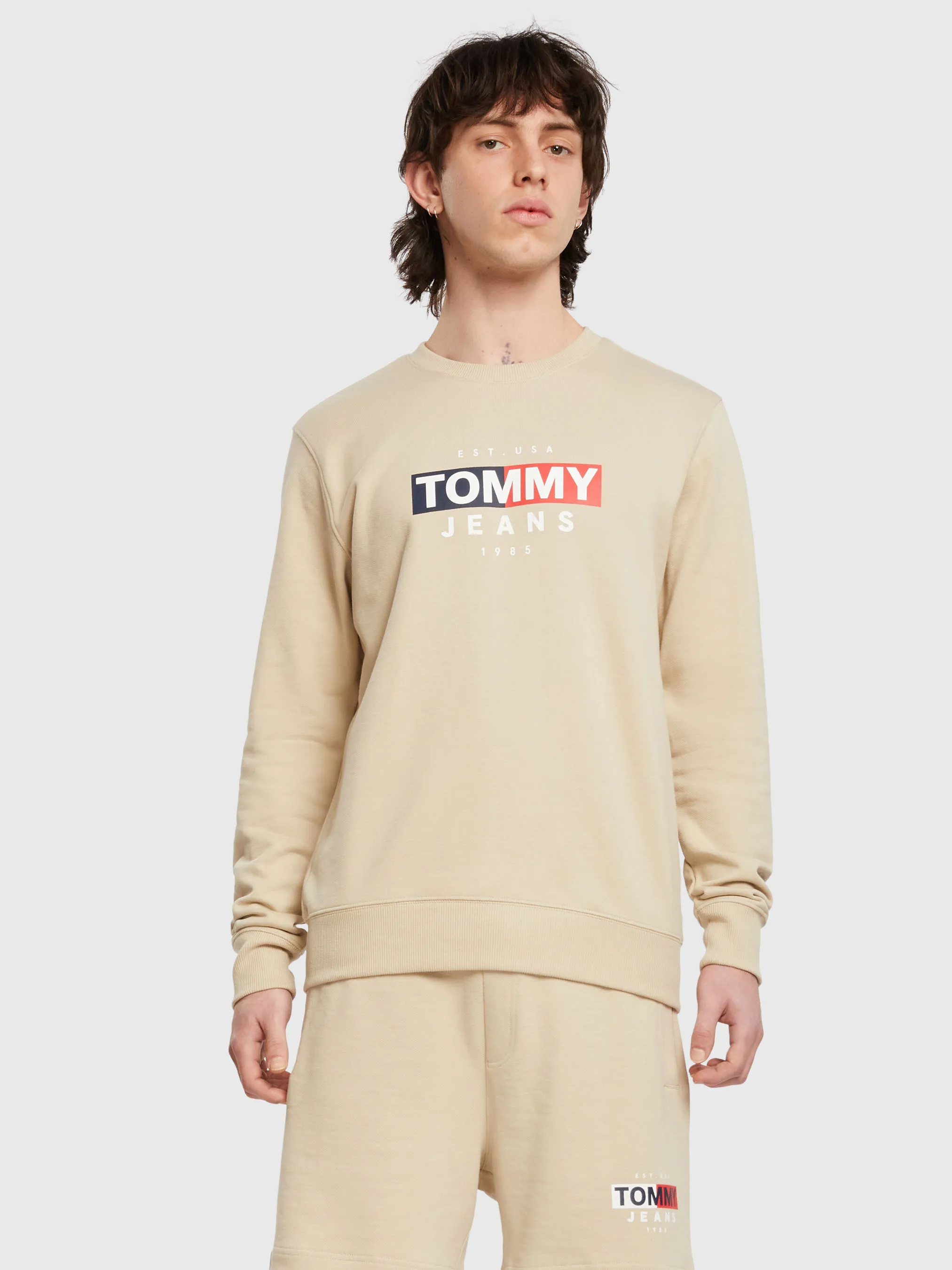 Tommy Entry Flag Crew | Sweatshirts & Hoodies | Tommy Jeans