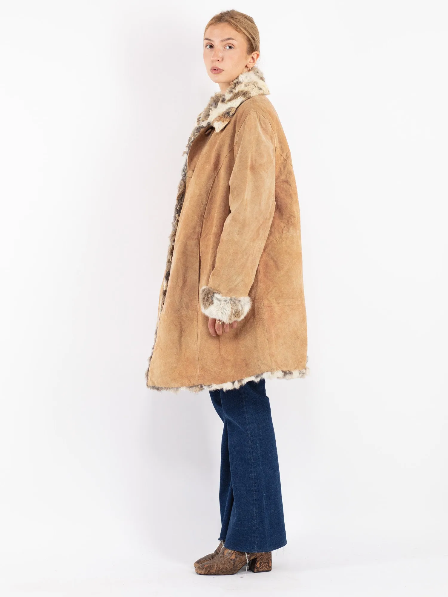 Vintage 90's Women Suede Fur Coat in Beige