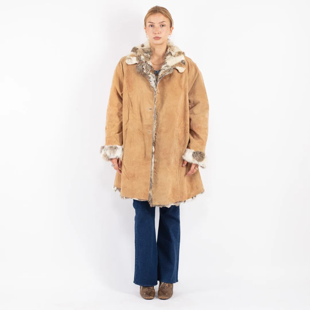 Vintage 90's Women Suede Fur Coat in Beige